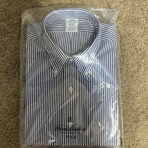 Brooks Brothers Regent Blue/White striped dress shirt